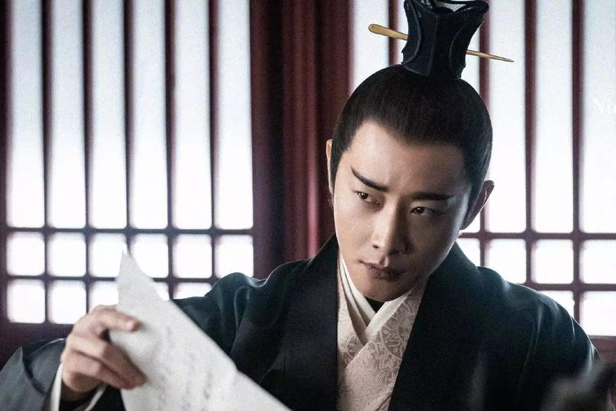 我可能是最后一个写《鹤唳华亭》的影评人，是该正视罗晋的演技了