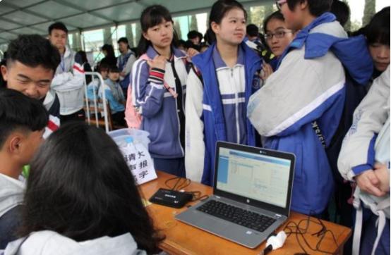 中考迎来“新改变”，预计2022落实到位，“两考合一”引家长不满