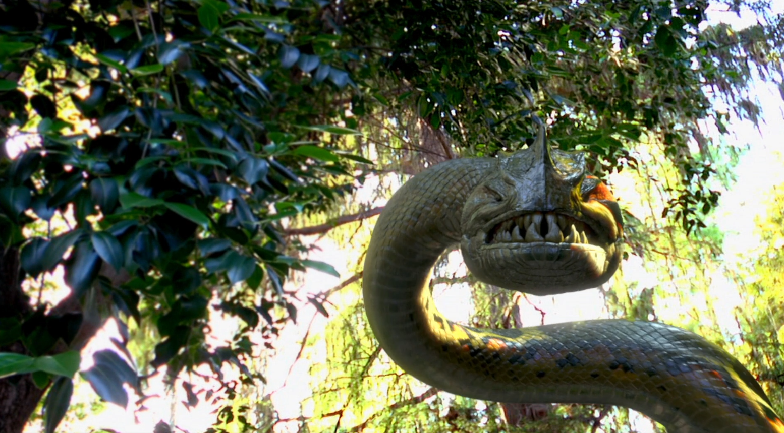 《蛇鱼怪》:比起剧情 不如看看怪物到底吞了多少妹子?