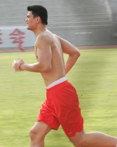 cba为什么没有纹身的（有些NBA巨星为何不纹身？威少称这不太时尚，哈登回答太可爱了）-华海博客