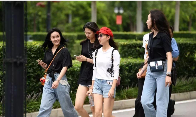 2021我国师范类别高校排名公布，榜首势在必得，湖南师大进步惊人