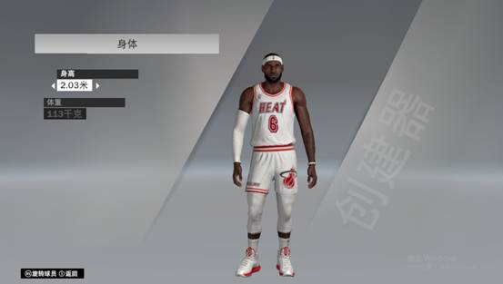 nba2k21背身后仰动作(NBA2K：巅峰詹皇亮相陈列室，本季会是他吗？热火全力詹大揭秘)