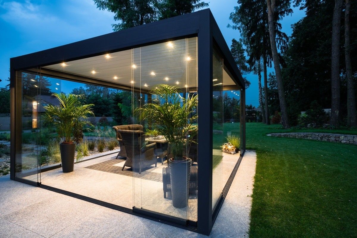 阳光房合集:玻璃房解决了业主对花园庭院担心的问题,好看又实用