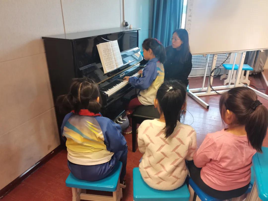 树魂立根 务实前行 延川县城关小学2020——2021学年度第一学期工作总结