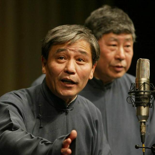 笑话著称,所以某种意义上说,马三立继承了李德钖的相声风格早年间的李