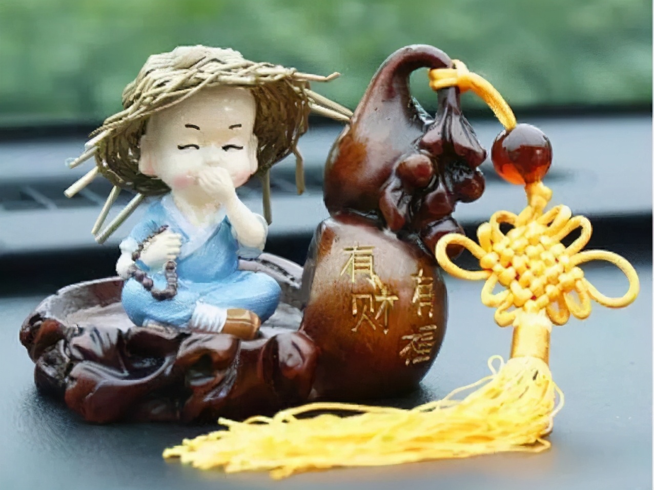 “明明是世界病了，吃药的却是我”：人生充满无奈，但你得适应
