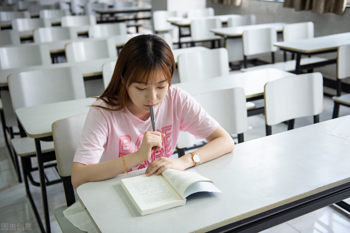 “跨专业”考研难不难？报考前需要明白3件事！辅导员：扬长避短