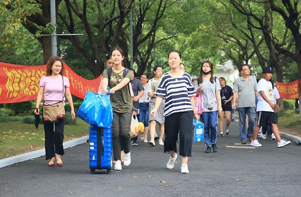 不用高考的大学（这些学生可以不用参加高考）