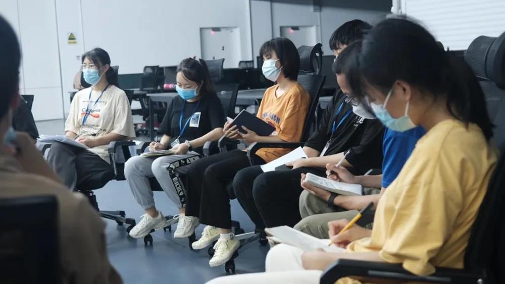 广西艺术学院对文化要求不高，2021年艺术类录取分数线分析