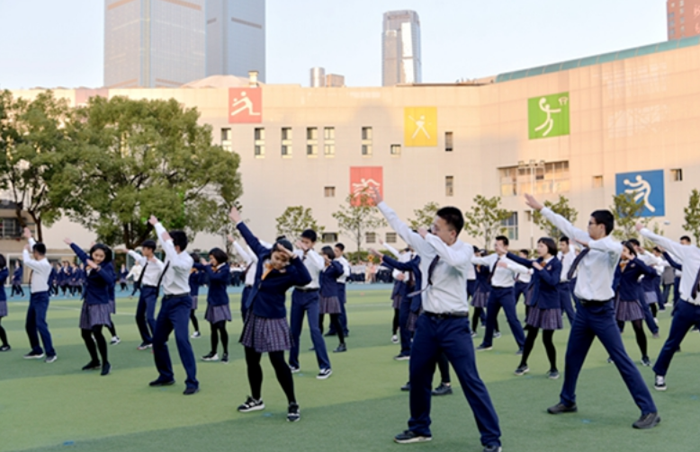 “中国百强中学”名单出炉，衡水中学屈居第二，榜首知名度不高