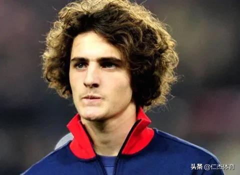 世界杯法国队队员体重（法国队历史十大最帅球员，颜值逆天！谁说法国队缺帅哥？）