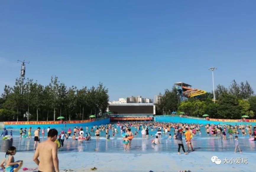 地坛游泳馆(北京这些盼了久的游泳馆、水上乐园终于开放了！夏天一起泡水里吧)