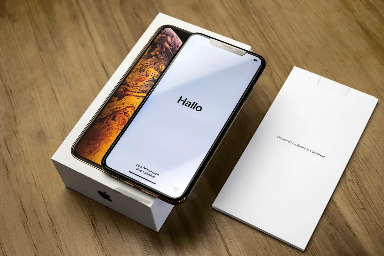 曾被捧上天的苹果XS Max,如今“半价”退场,还来得及吗?