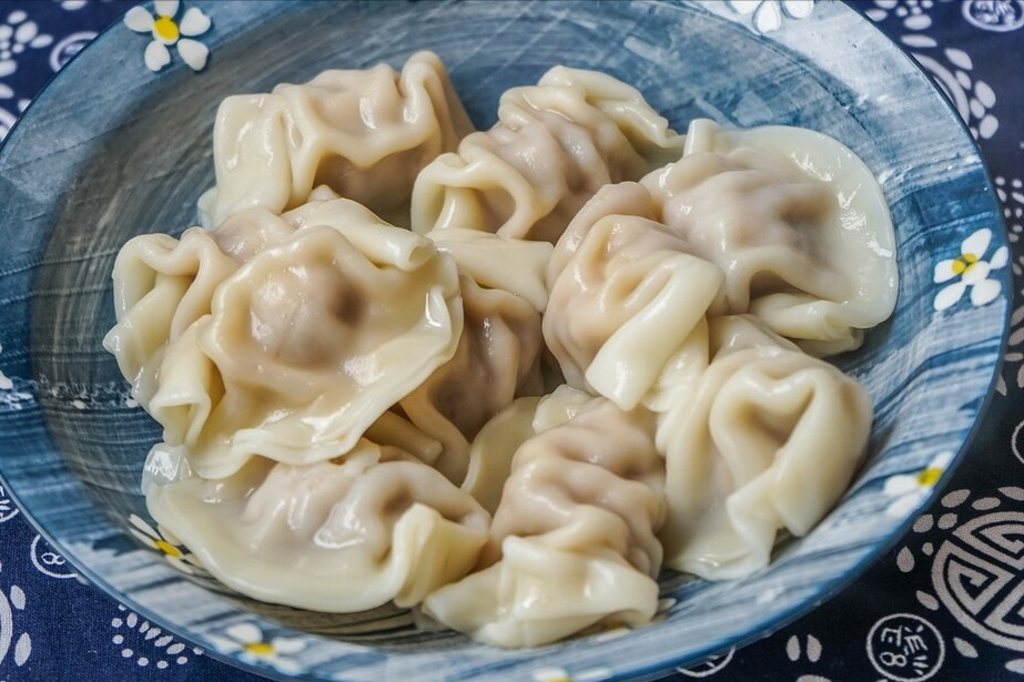 做萝卜馅饺子，切忌焯水或用盐杀水，给你支一招，萝卜鲜香不出水
