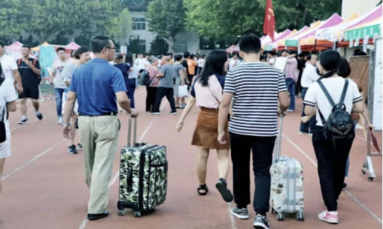 高考报考是选择省内还是省外？二者有何区别？聪明的考生都这样选