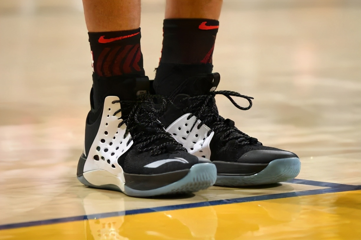 音速7哪些nba球员上脚过(nba球员上脚:特纳穿过的李宁球鞋,驭帅闪击