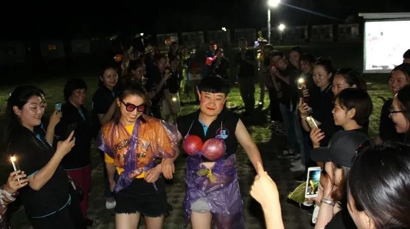 公司团建的拓展惩罚游戏大全20个