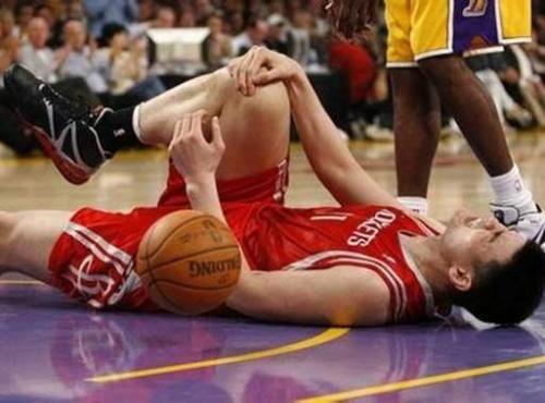 魔術師為什么退出nba（巔峰離開NBA的4大球星：魔術師身患艾滋，姚明讓中國球迷惋惜）
