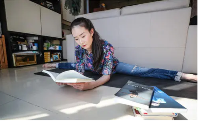 王小蒙扮演者「王小蒙扮演者王亚彬图片」