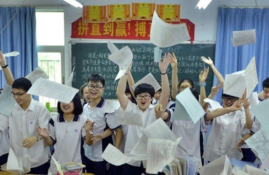 湖南这5所野鸡大学已曝光，毕业证一文不值，明年考生要注意