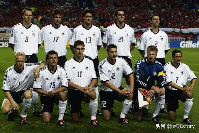 报纸足球新闻02年世界杯(02年世界杯，如果没有与韩国队的黑哨事件，意大利能够夺冠吗？)