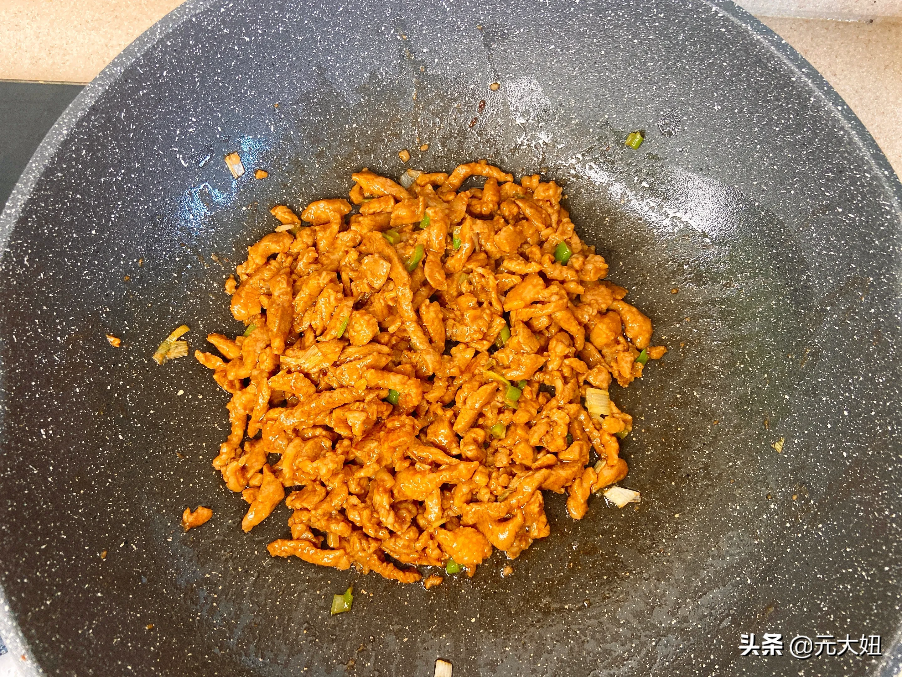 彩虹煎饼,彩虹煎饼面糊怎么调