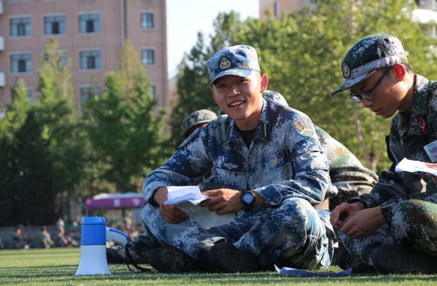 适合中等生报考的军校，录取分数不高，毕业后不用愁就业问题