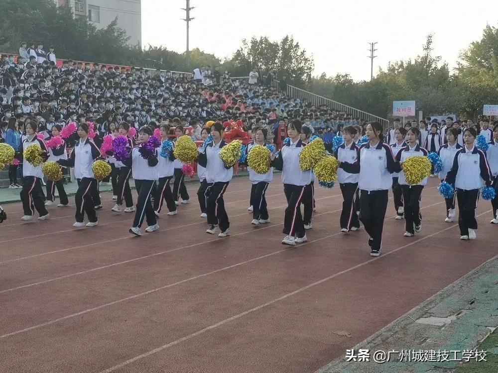 更快 更高 更强 更团结——第八届校园运动会圆满落幕