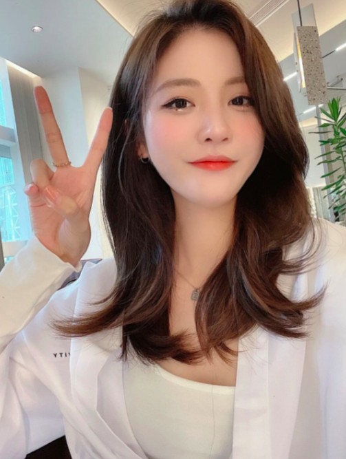 显白秋冬发色2021：11款必染冷色调推荐不漂染连黄皮肤都能驾驭