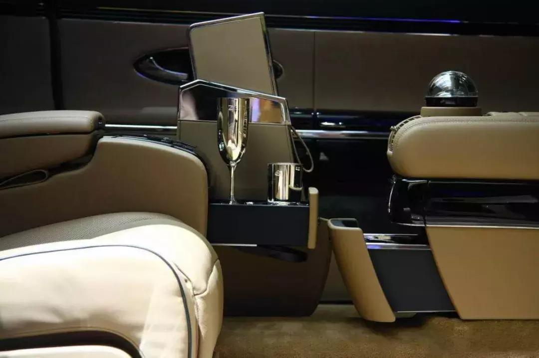 迈巴赫齐柏林 9000万迈巴赫图片-起航号