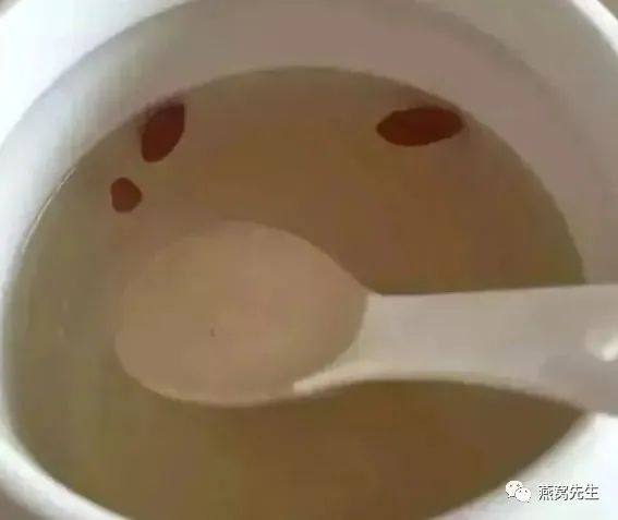 牛奶炖燕窝的正确方法（炖燕窝的方法和步骤）