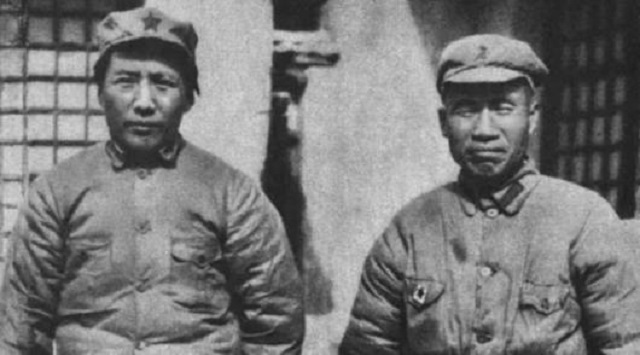 十大元帅，单论战功谁排第一？毛主席又给予了他们怎样的评价？