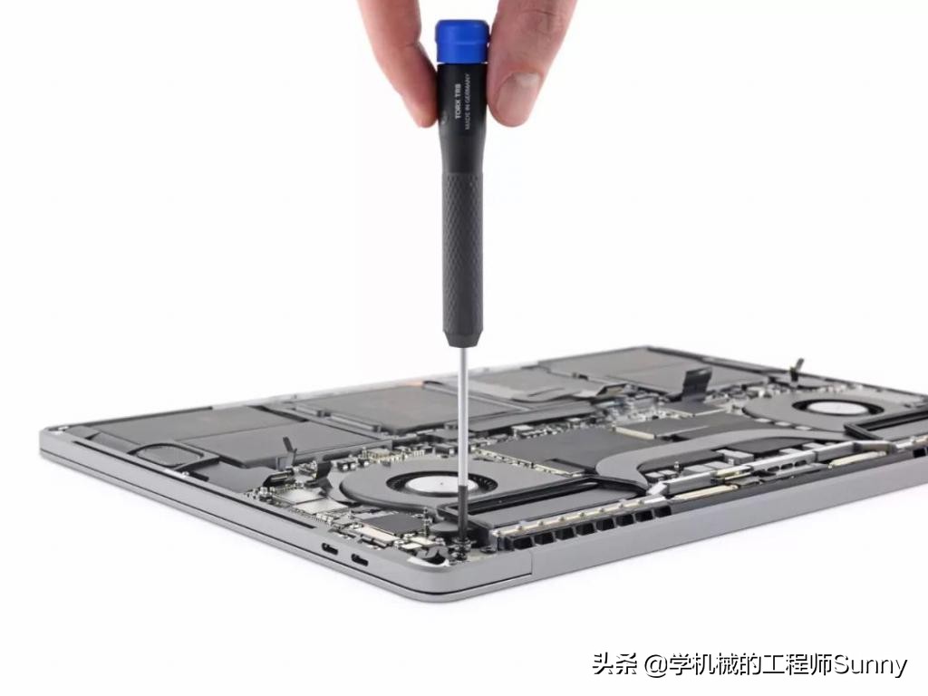 全新 16 英寸 MacBook Pro拆解