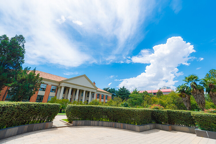 云南大学吞并红会医院后，成功获批临床医学！