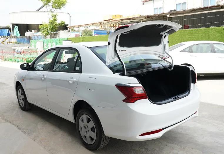 新一代比亚迪F3正式曝光，1.5L+5MT，4万多你看行不行？