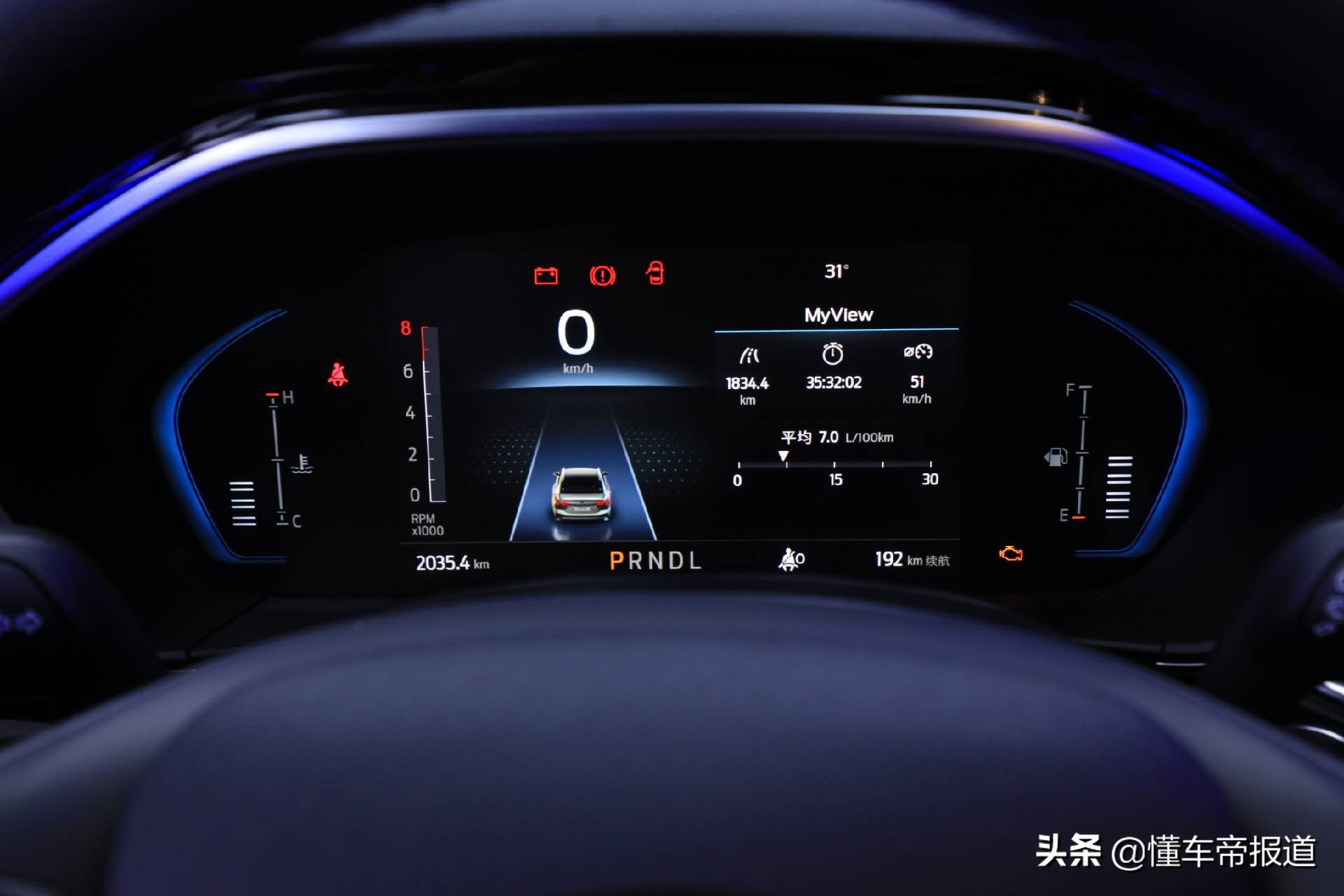 新车 | 15万元谁更吸引瓦罐迷？福克斯猎装版对比明锐旅行版
