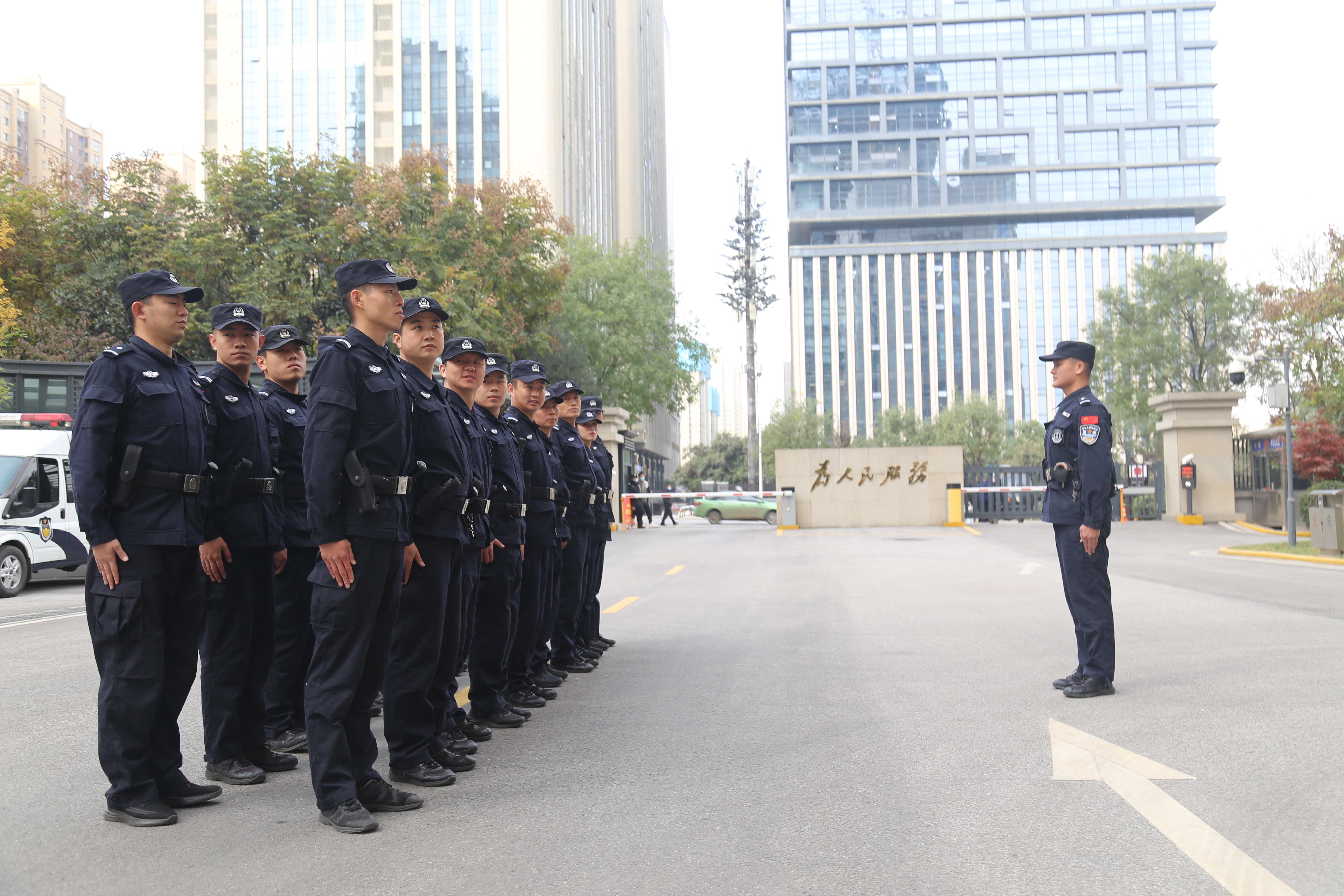 以战领训砺精兵 以训促战铸铁军——雁塔法院法警大队扎实开展实战化训练