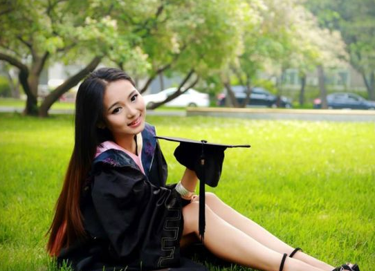 “上过大学”和“没上过大学”的女生，能有多大区别？差距真不小