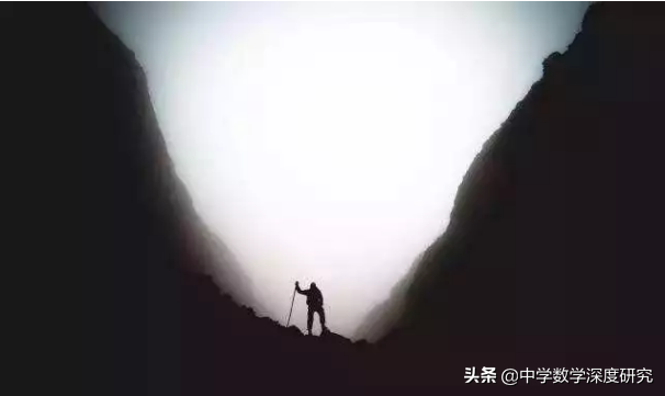 深思，比平庸更可怕的，是盲从