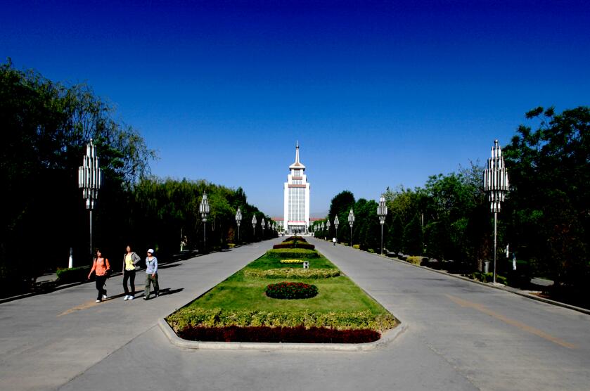 以大学的简称为例，趣谈“名”与“实”之不同