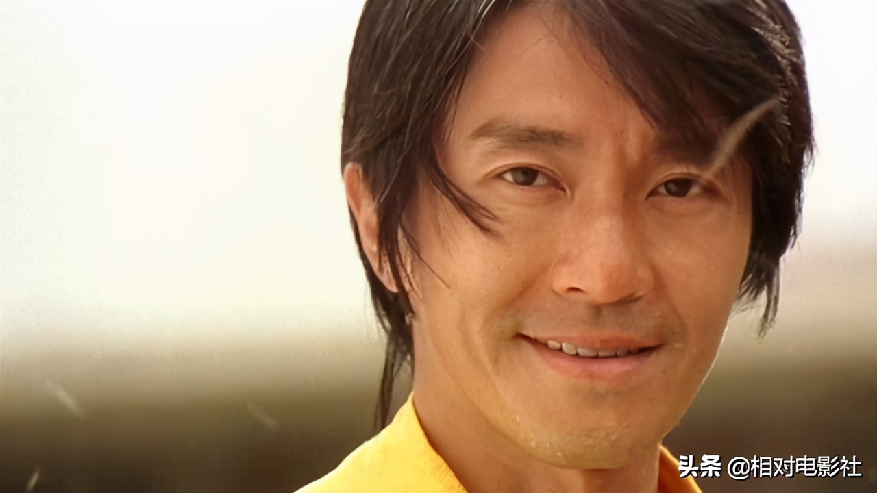 都快过去20年了,周星驰这部经典旧作仍被严重低估)