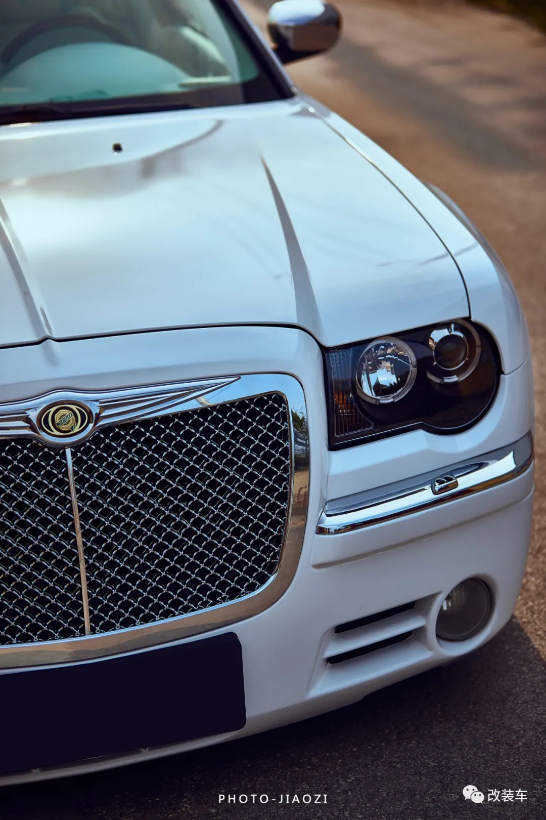 克莱斯勒300m(克莱斯勒300c改劳斯莱斯)