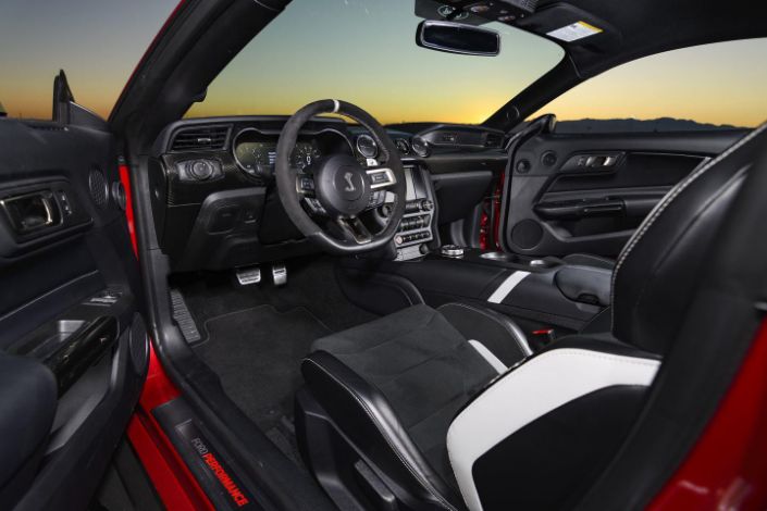20款福特野马GT500 售价144万元 比肩迈凯伦兰博基尼