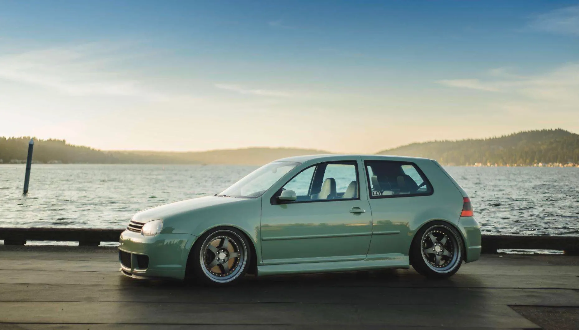 精品第四代大众高尔夫