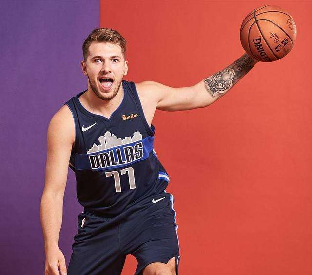 最强nba特雷杨值得培养吗（5大现役最强新秀球星！东契奇有巨星潜质，特雷杨是下一个库里）