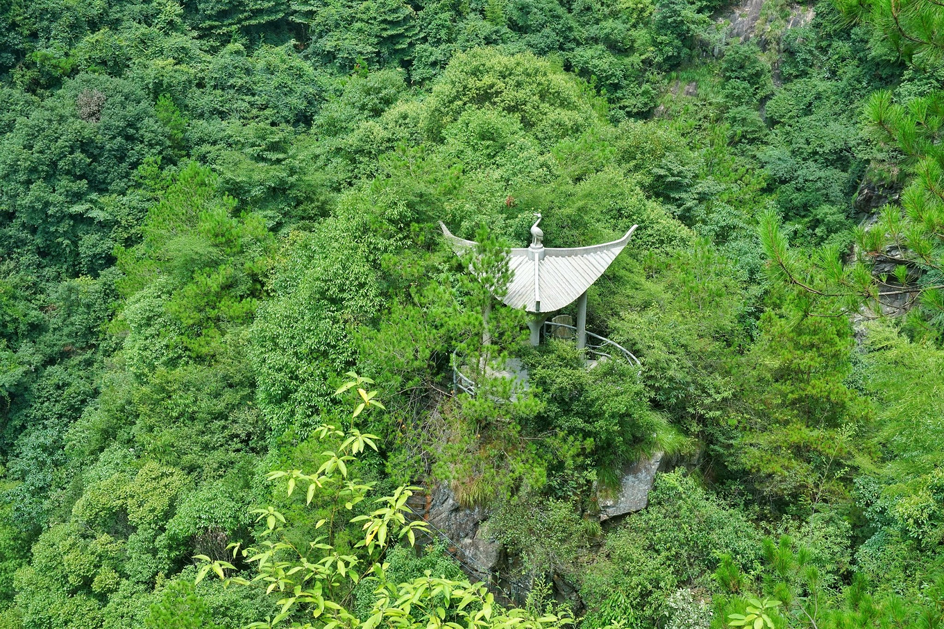 风景峻秀的浙东小黄山，诗仙李白都曾驻足留恋，你难道还不心动吗