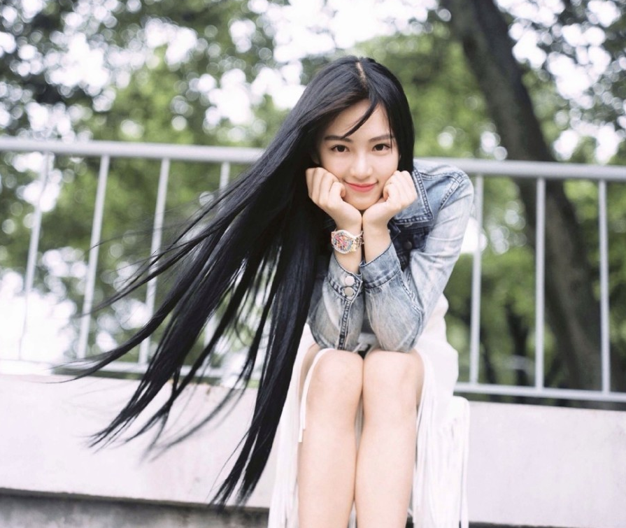 武汉大学女神(武大校花黄灿灿,《白发》古装造型吸睛,如今搭档杨紫