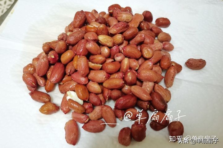 空气炸锅炸花生米怎么炸（油炸花生米详细步骤）