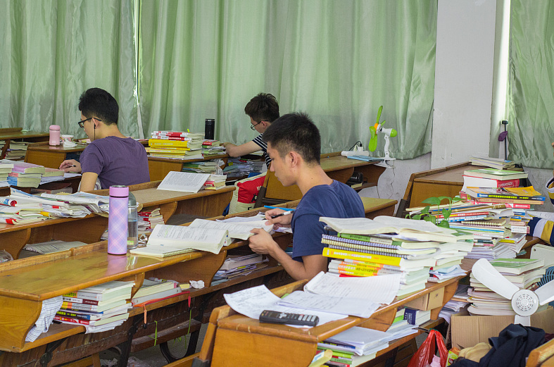 昂贵的“公务员”培训班，是否物有所值，听听过来人怎么说