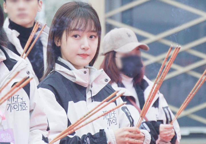 又一狗血剧来袭，在逃总裁遇上元气女保镖，光看剧情就被吸引了